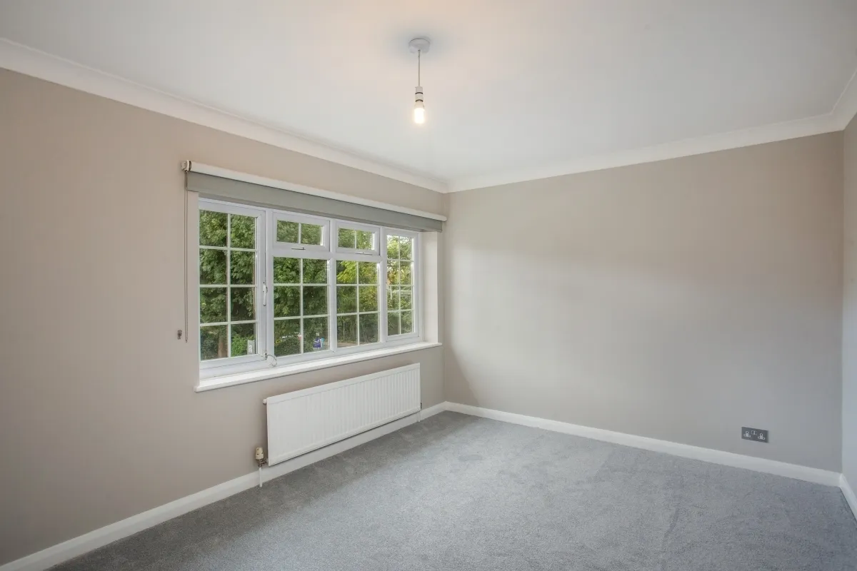 Gainsborough Court, Walton-on-Thames ..., photo 9