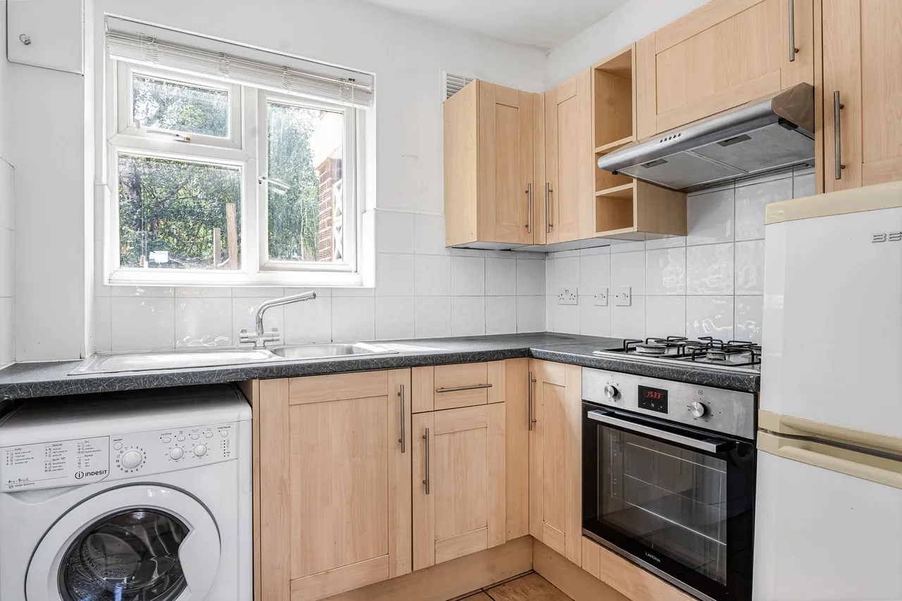 Algar Close, Isleworth, TW7, photo 15