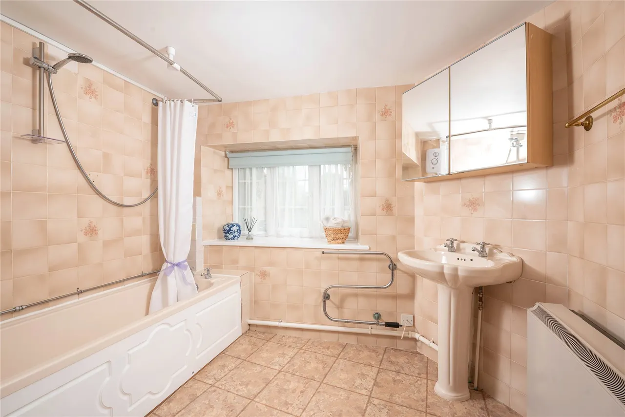 Northampton Road, Yardley Hastings, NN7, photo 7