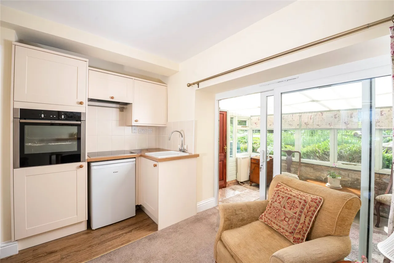 Northampton Road, Yardley Hastings, NN7, photo 12