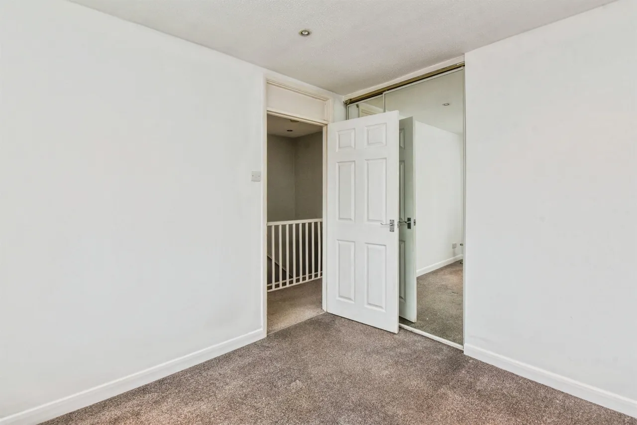 Bright Close, Chippenham, SN15, photo 13