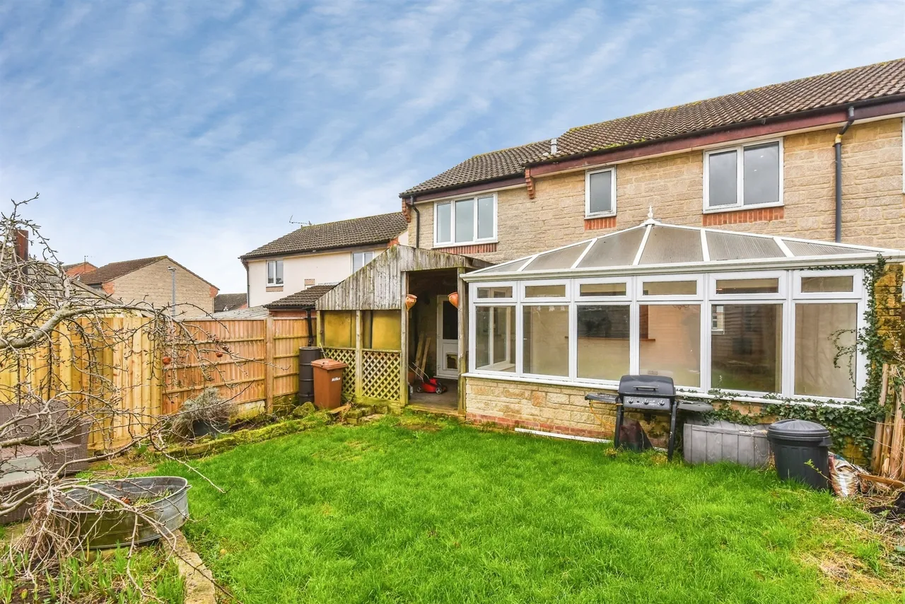 Bright Close, Chippenham, SN15, photo 17