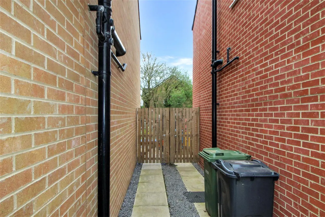 Mosquito Garth, Bedale, DL8, photo 16