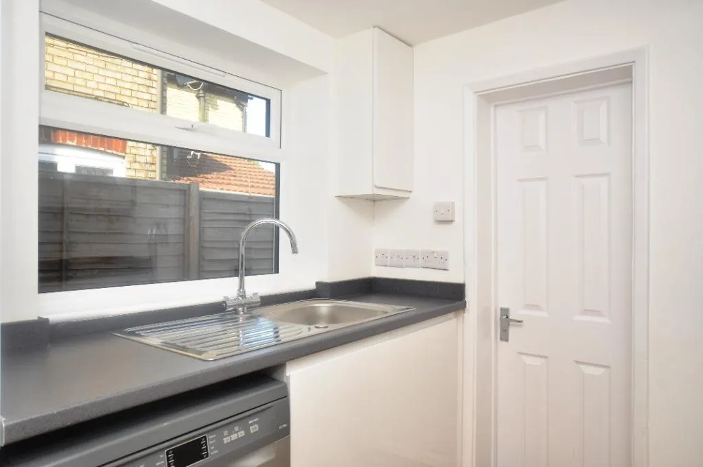 Grove Road, Hitchin, SG5, photo 4