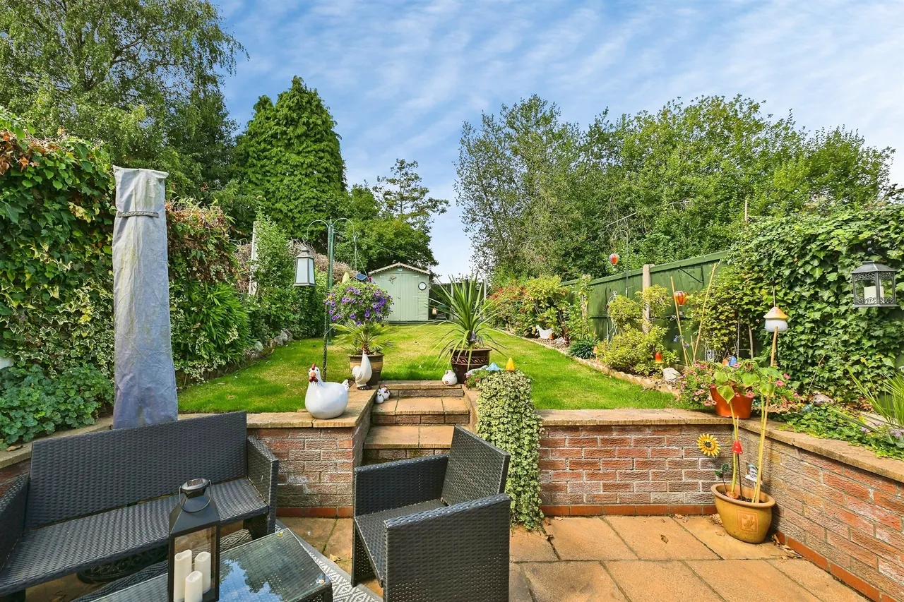 Charnwood Grove, Hucknall, NG15, photo 16