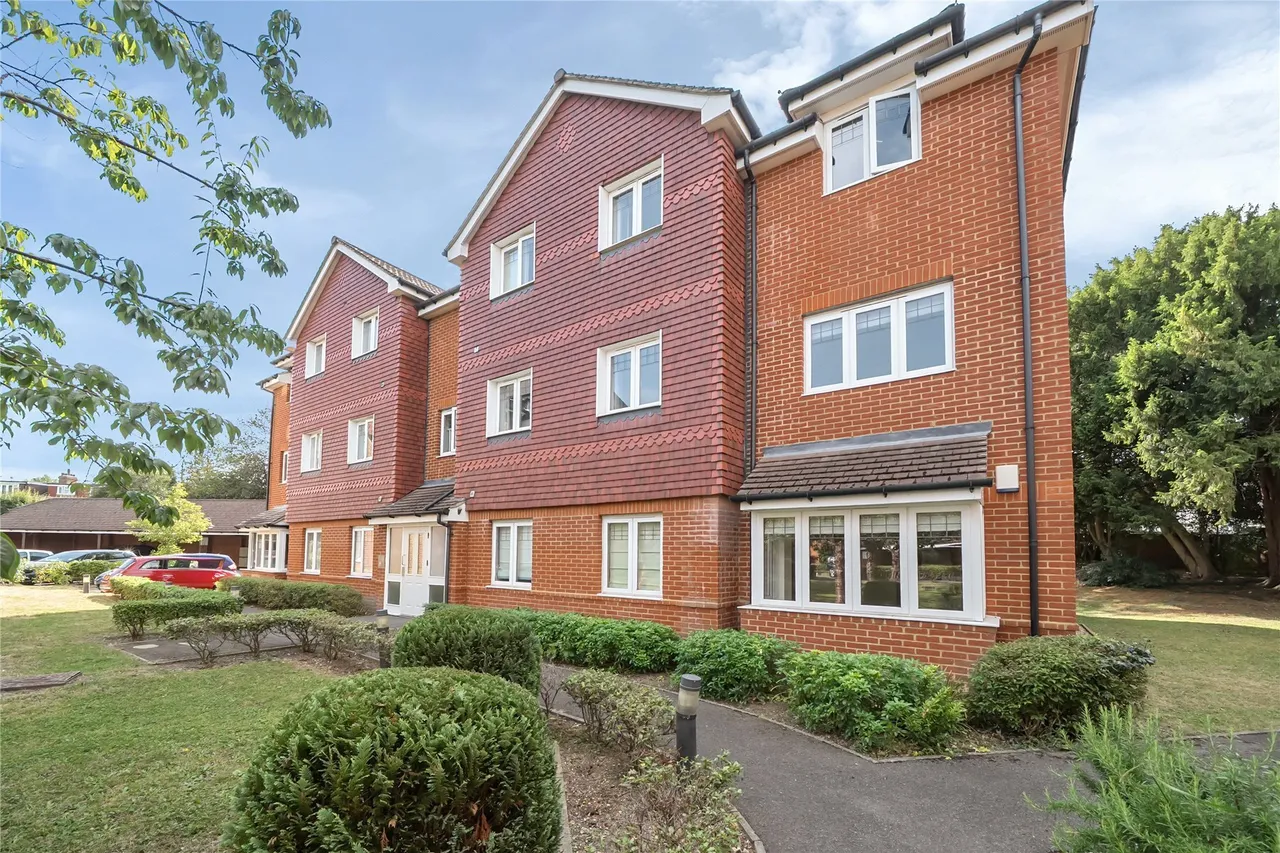 Springview, 1 Knotley Way, West Wickham, BR4, photo 16