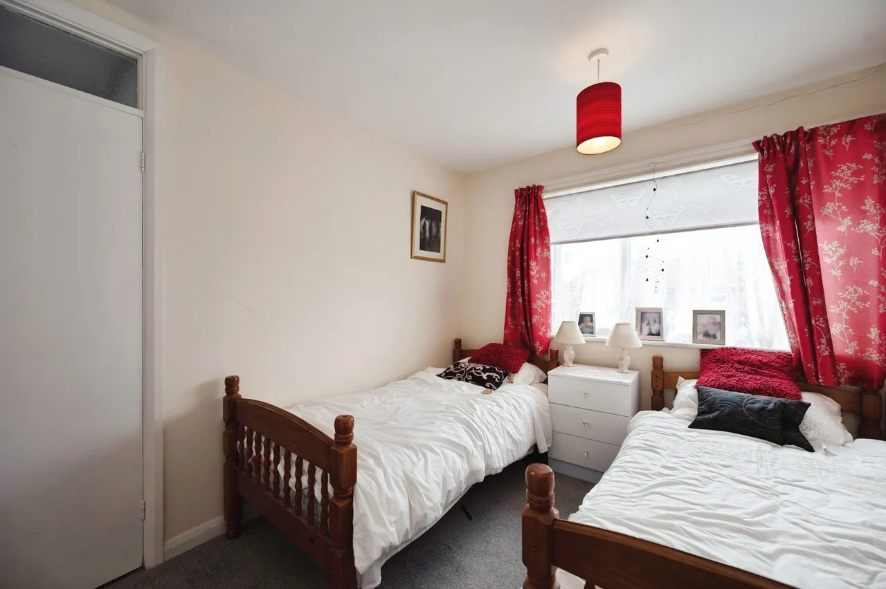 Elm Grove, Hayling Island, PO11, photo 11