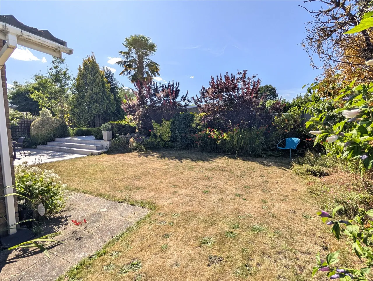 Commonfields, West End, GU24, photo 17
