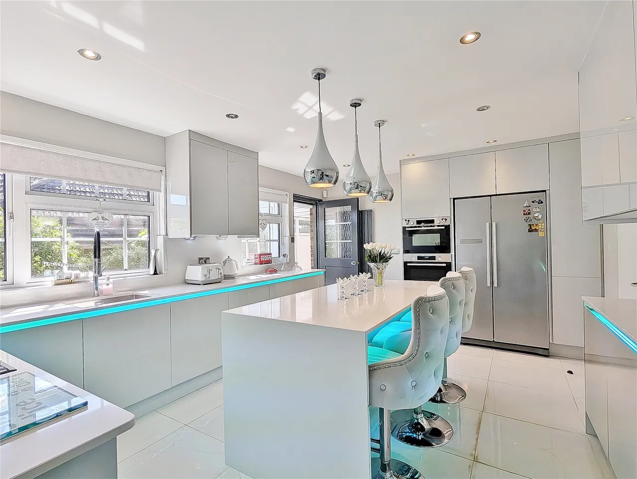 Commonfields, West End, GU24, photo 6
