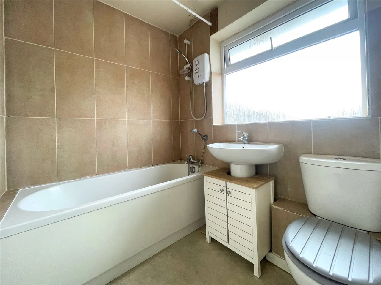 Crabtree Lane, Cirencester, GL7, photo 3
