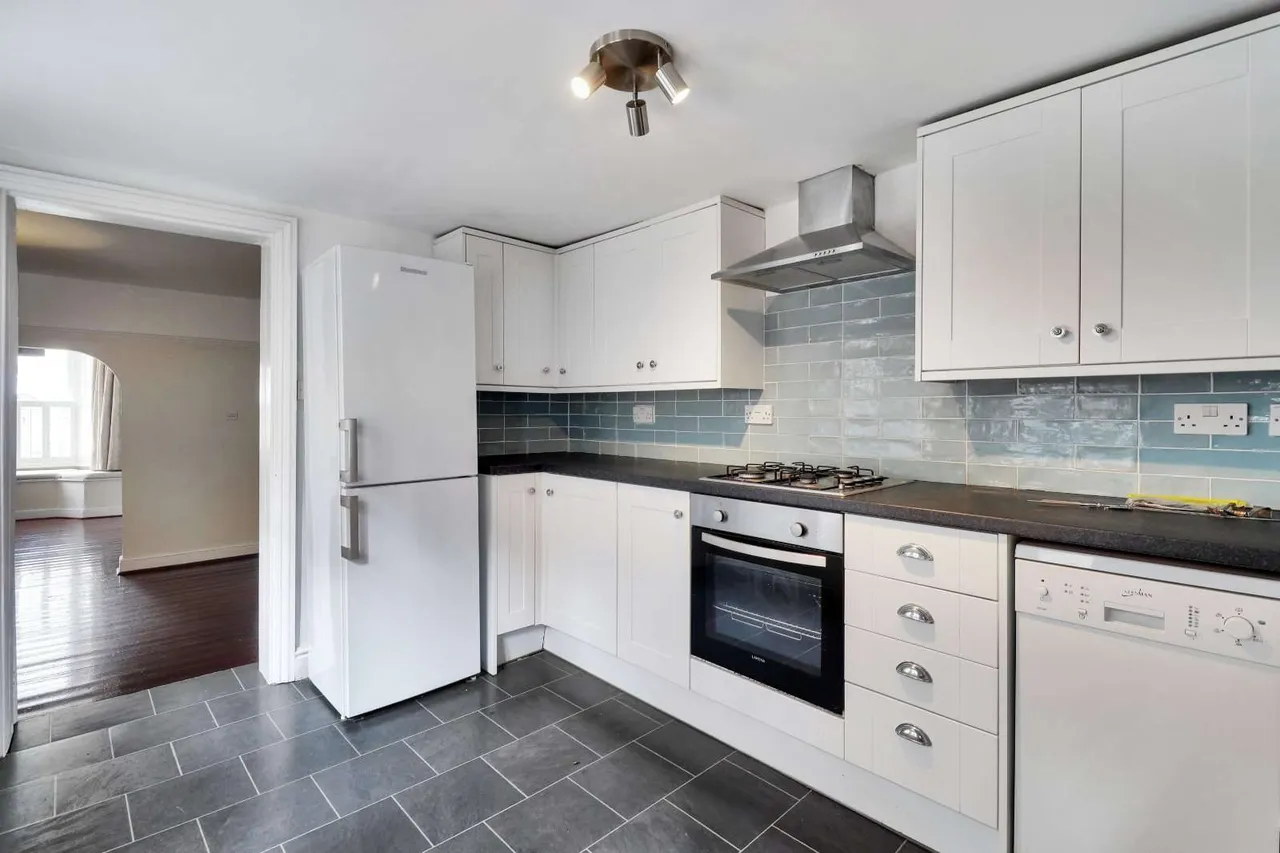 Mountfield Road, Tunbridge Wells, Kent, TN1 1SG, photo 6