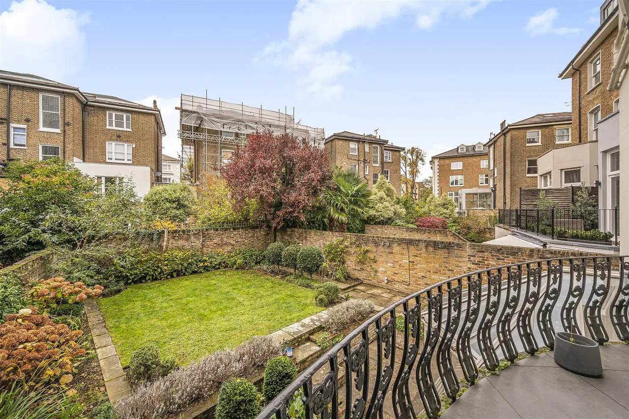Buckland Crescent, Belsize Park, NW3, photo 4