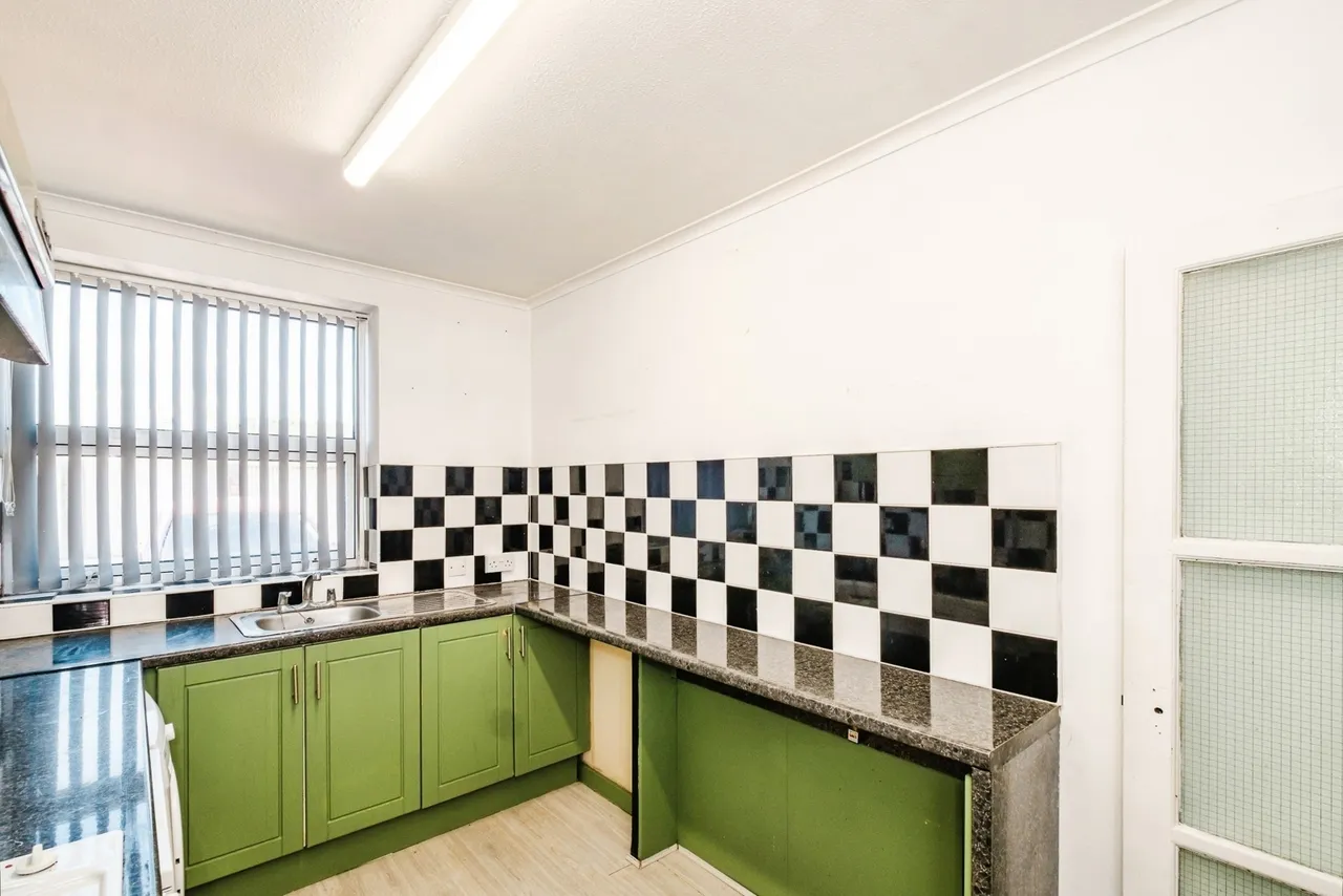 Brighton Road, Lancing, BN15, photo 4