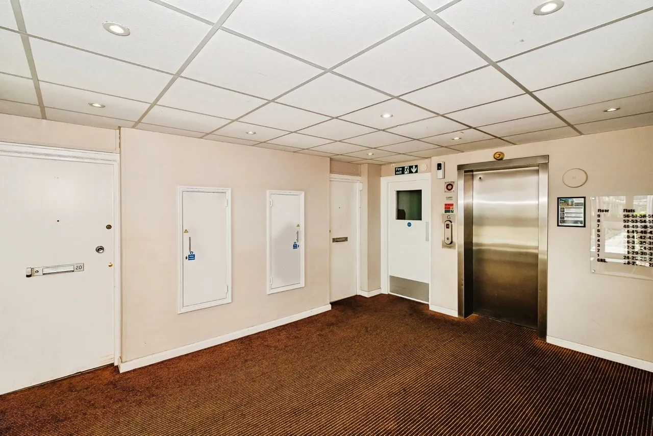 Brighton Road, Lancing, BN15, photo 18