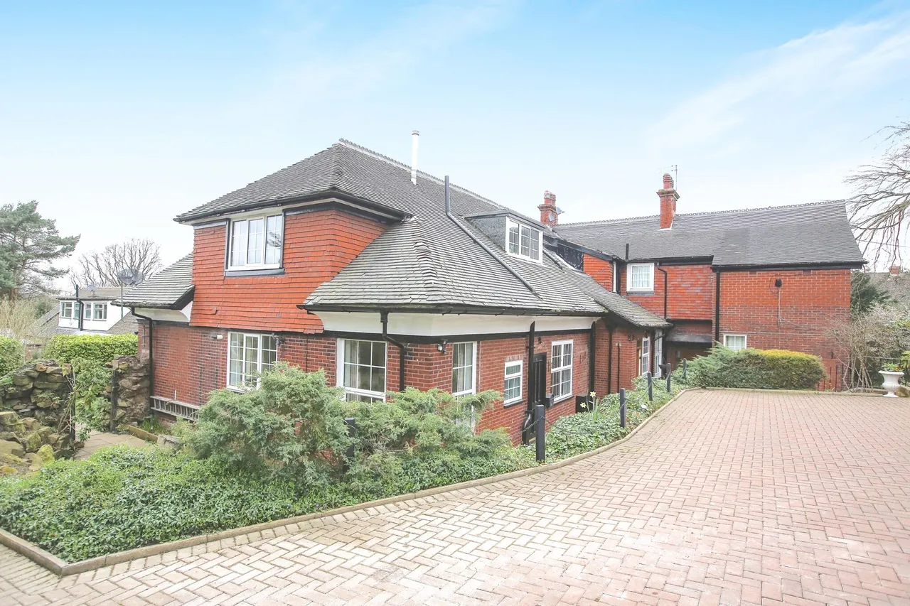 Buxton Old Road, Disley, SK12, photo 9