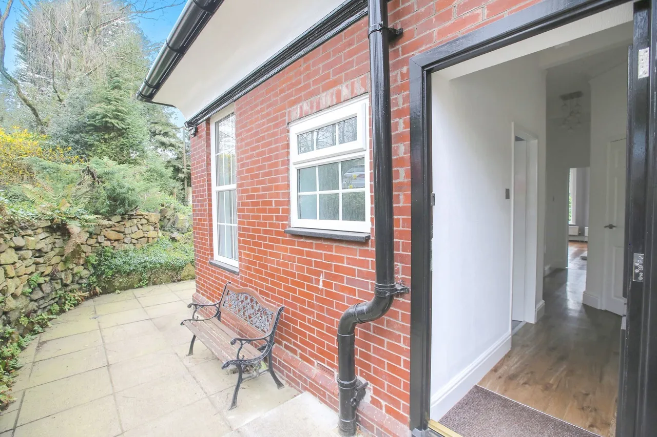 Buxton Old Road, Disley, SK12, photo 7