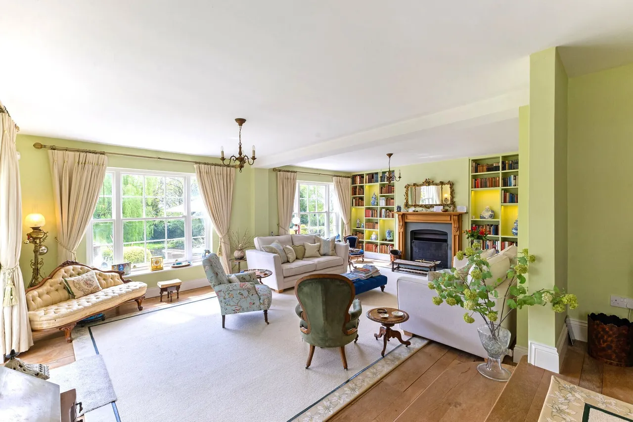 Shaftesbury Road, Child Okeford, DT11, photo 3