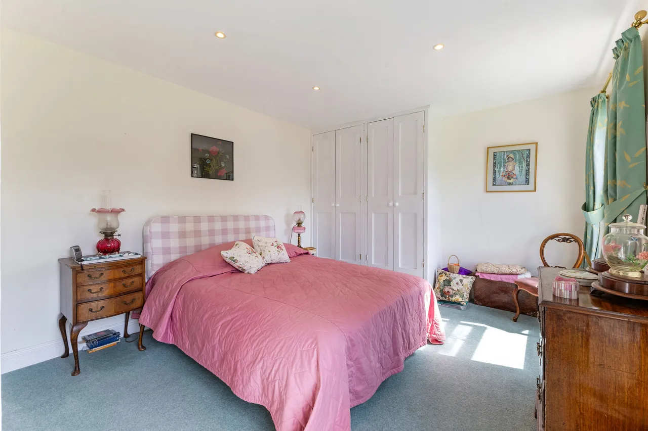Shaftesbury Road, Child Okeford, DT11, photo 11