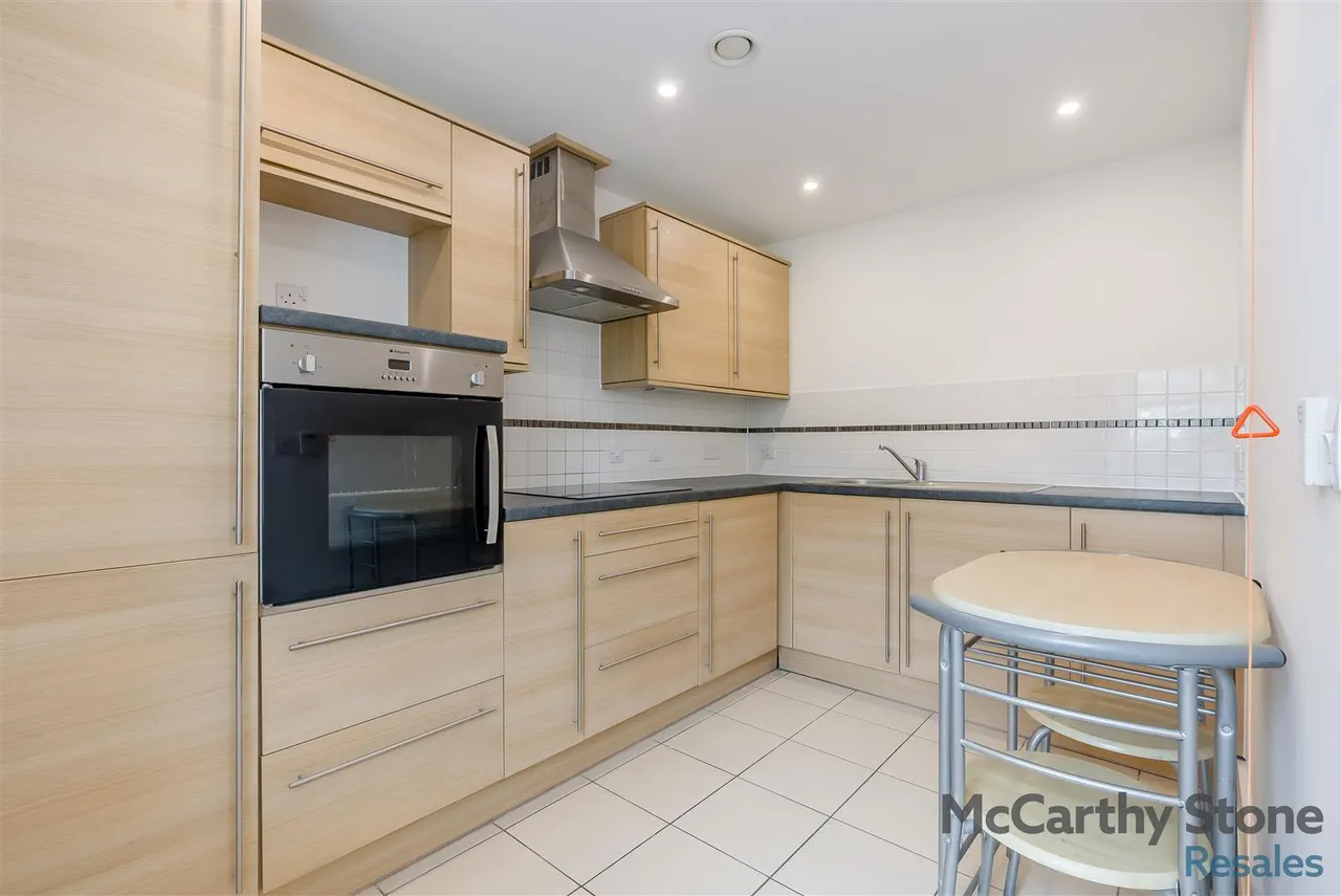 College Way, Welwyn Garden City, AL8, photo 4
