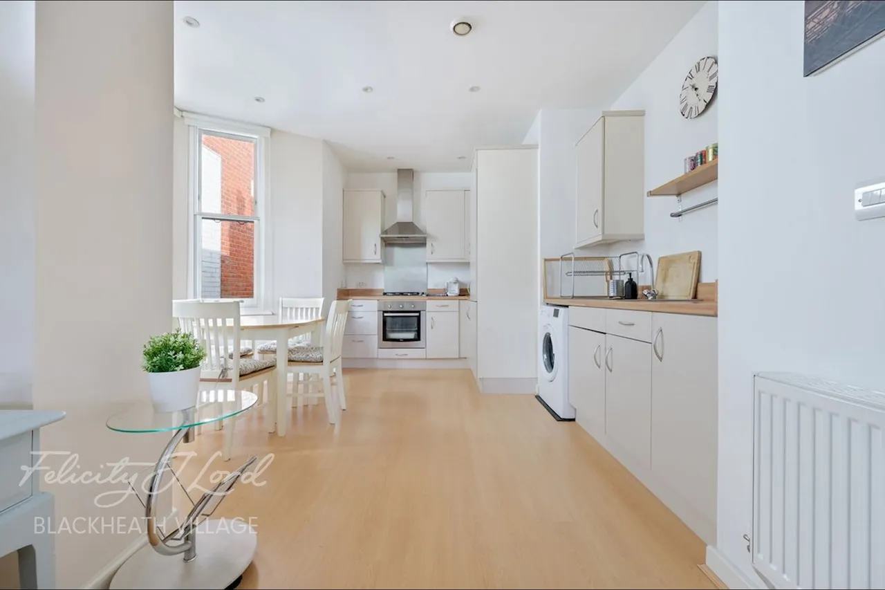 Peel Place, Shooters Hill, SE18, photo 2