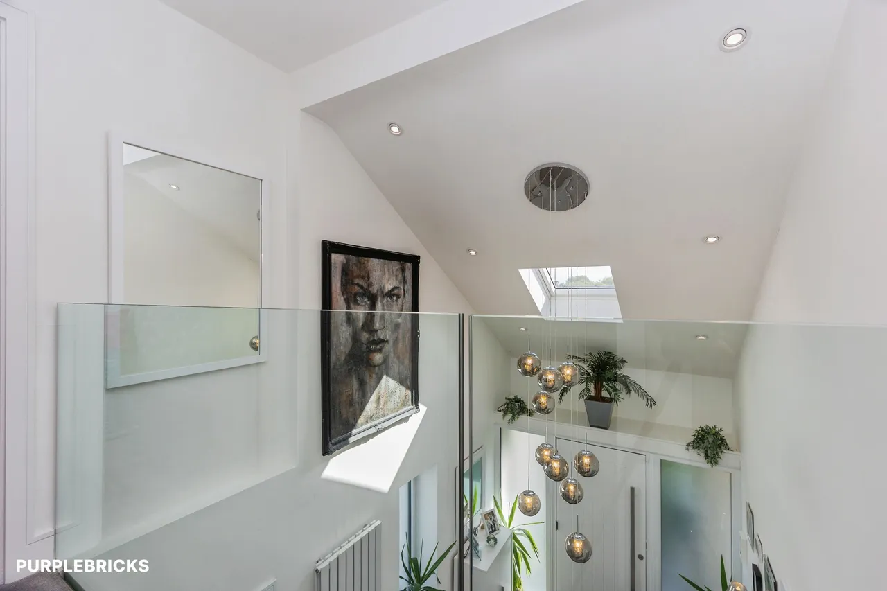 Ashworth Close, Bowdon, WA14, photo 40