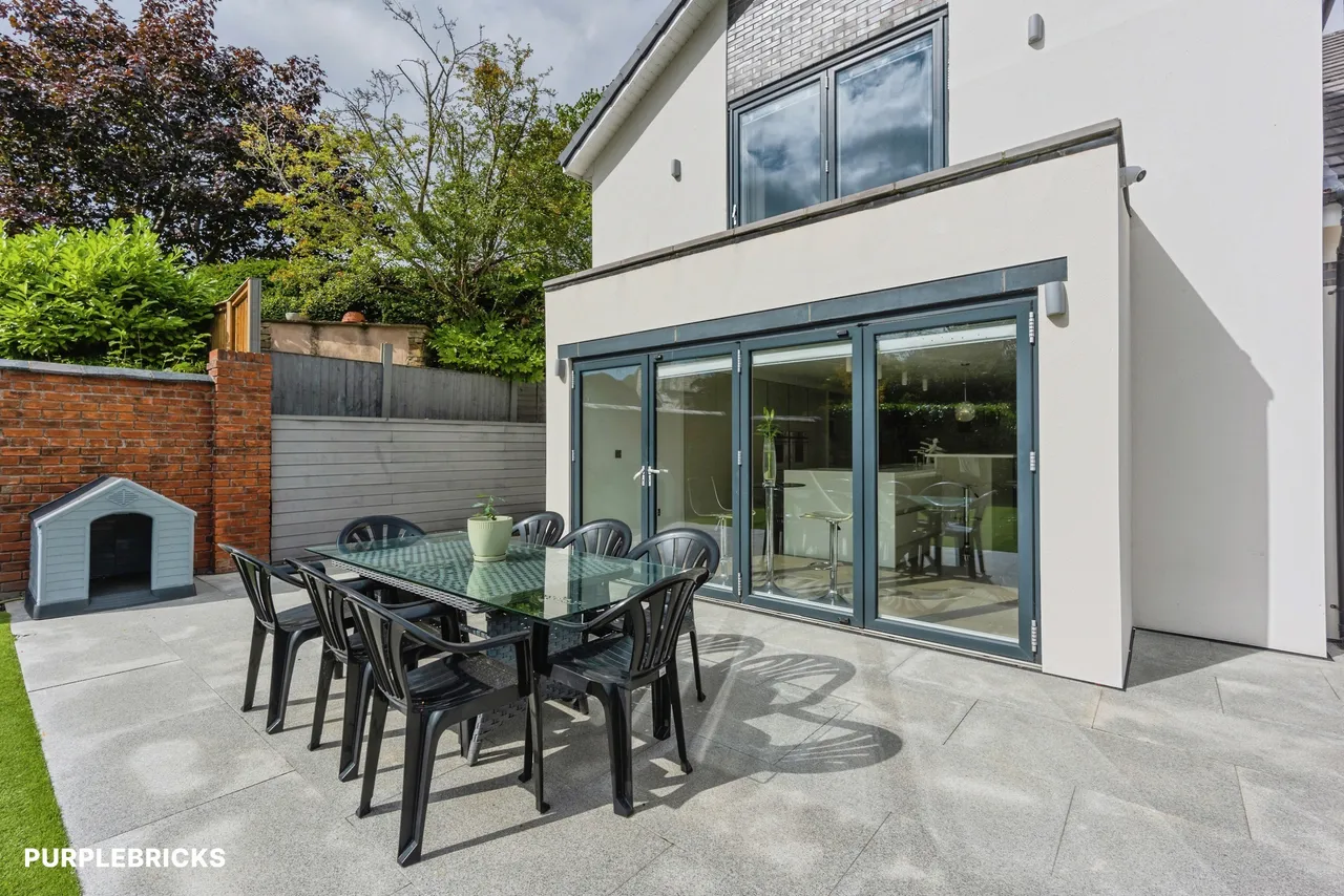 Ashworth Close, Bowdon, WA14, photo 39