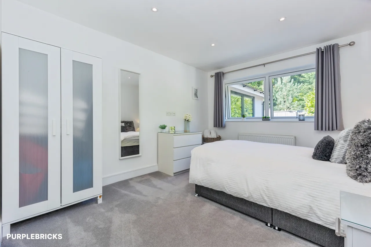 Ashworth Close, Bowdon, WA14, photo 54