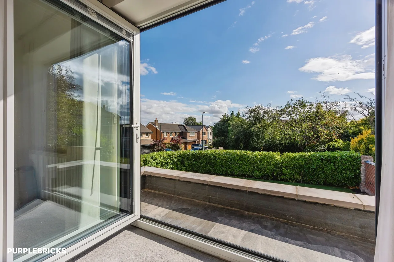 Ashworth Close, Bowdon, WA14, photo 34