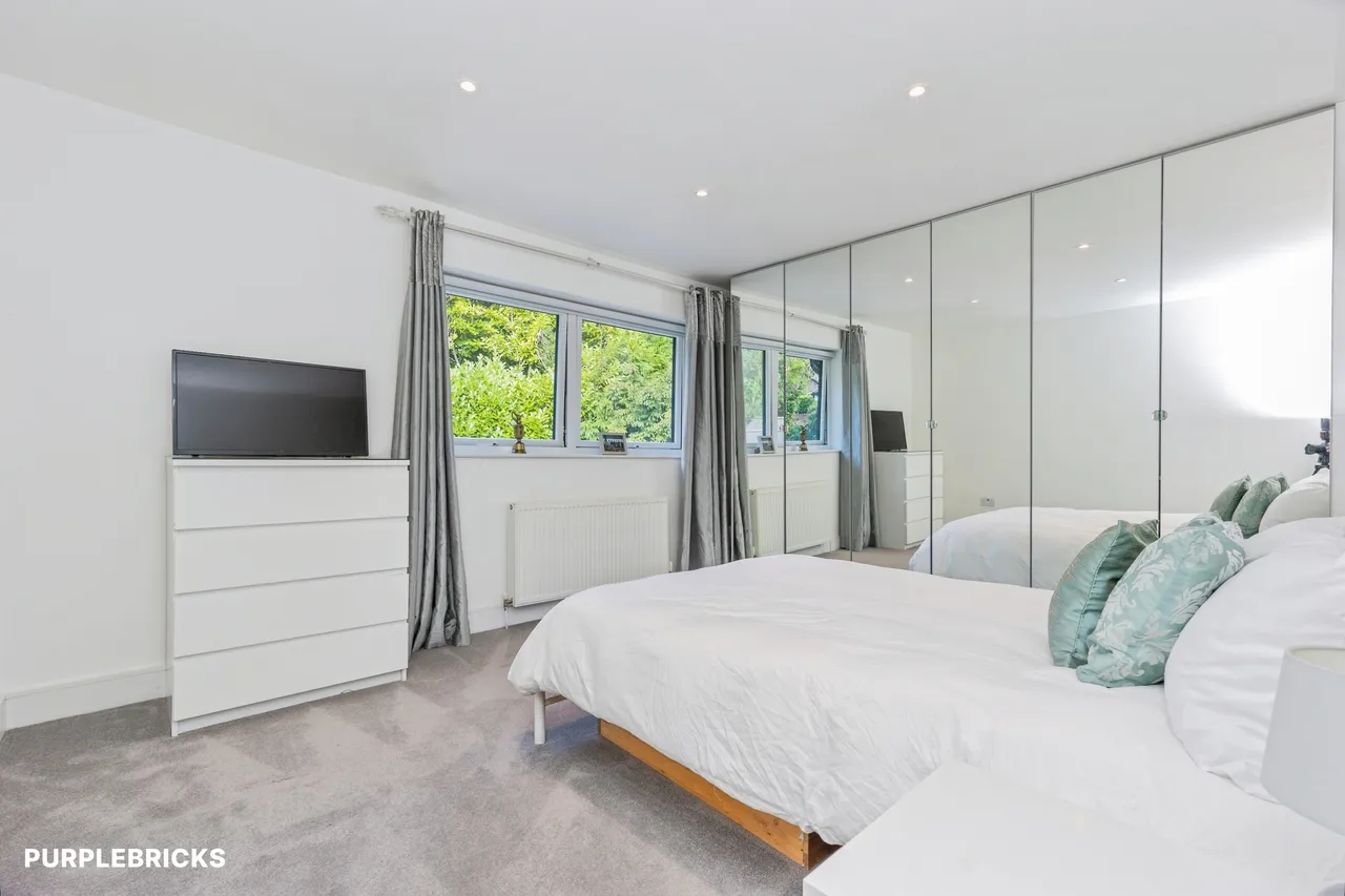 Ashworth Close, Bowdon, WA14, photo 46