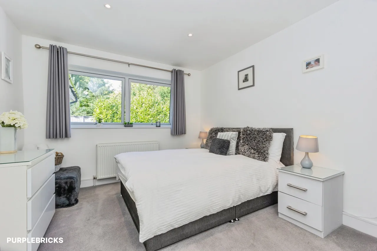 Ashworth Close, Bowdon, WA14, photo 38