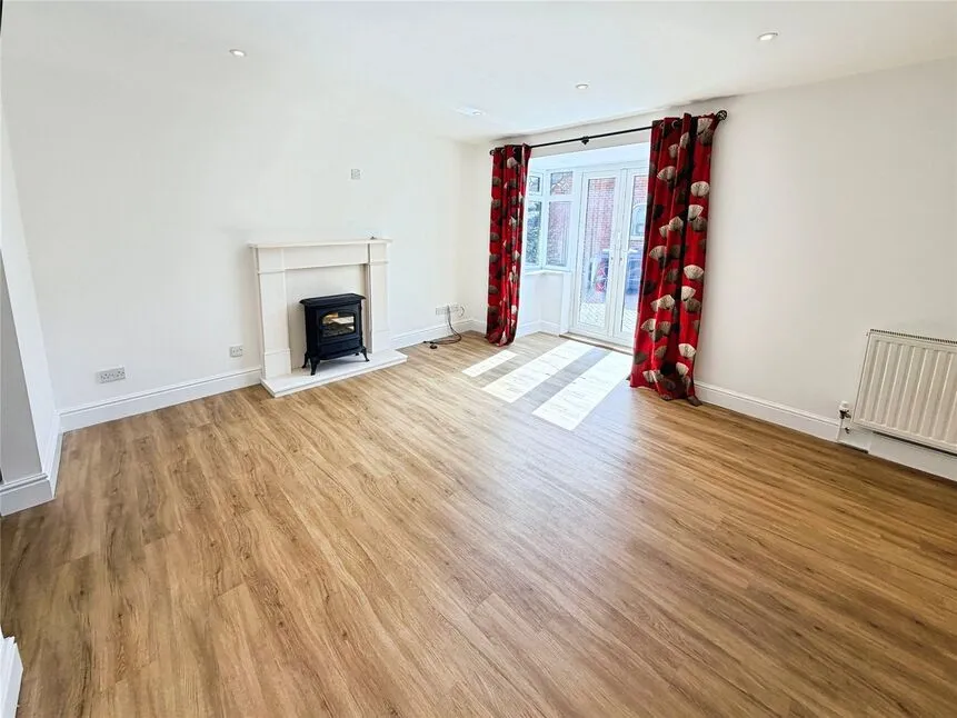 Thealby Gardens, Doncaster, South Yorkshire, DN4, photo 10