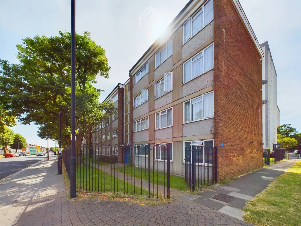 3 bed flat for sale — Ordanance Road, Enfield EN3, EN3 6HN