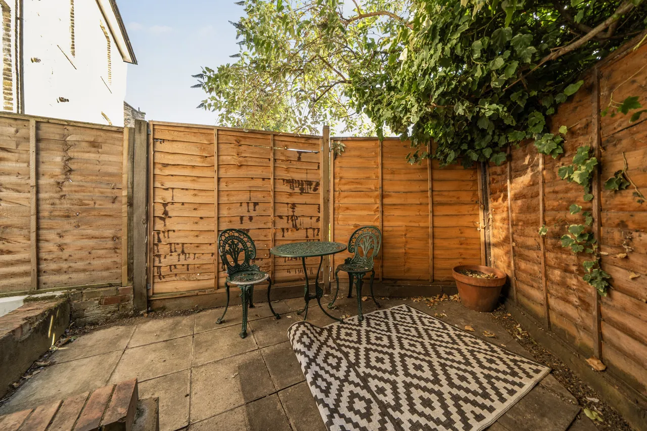 County Grove, SE5, photo 10