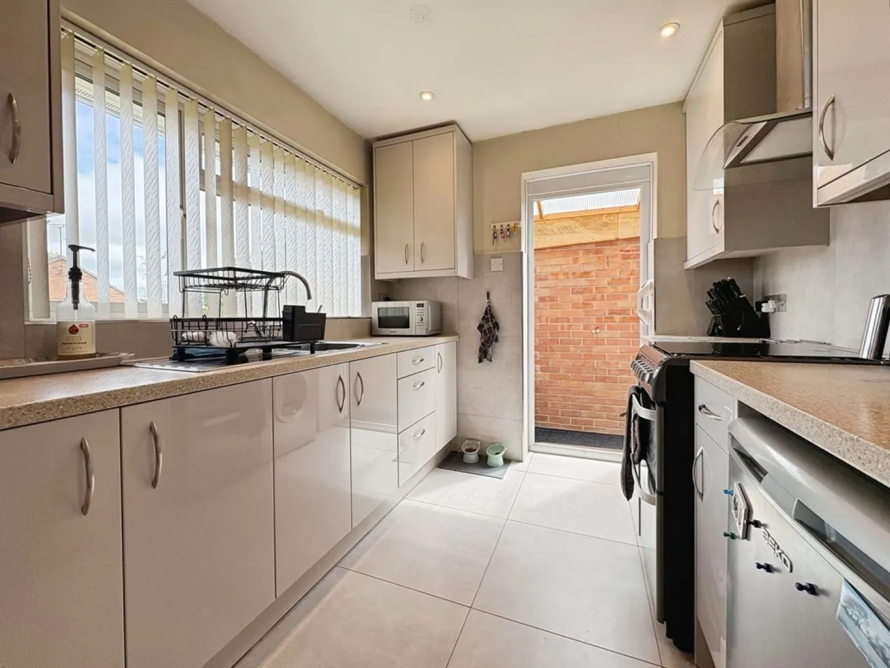 Beechwood, Yeovil, photo 4