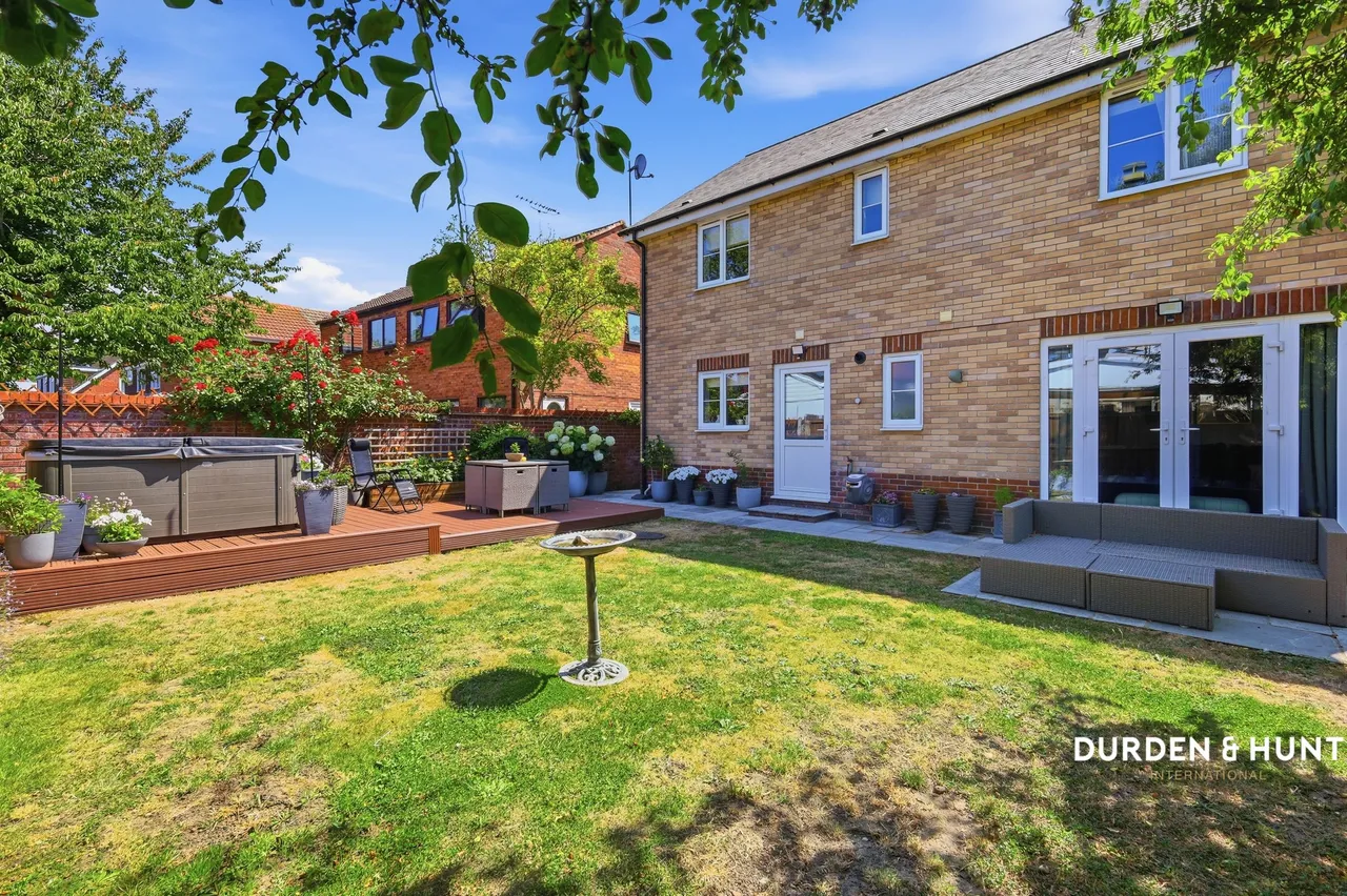 Acorn Close, Colchester, CO4, photo 20