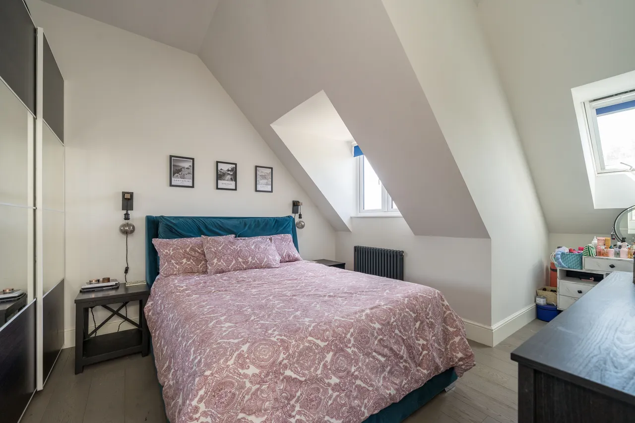 Gunnersbury Avenue, Ealing, W5, photo 5