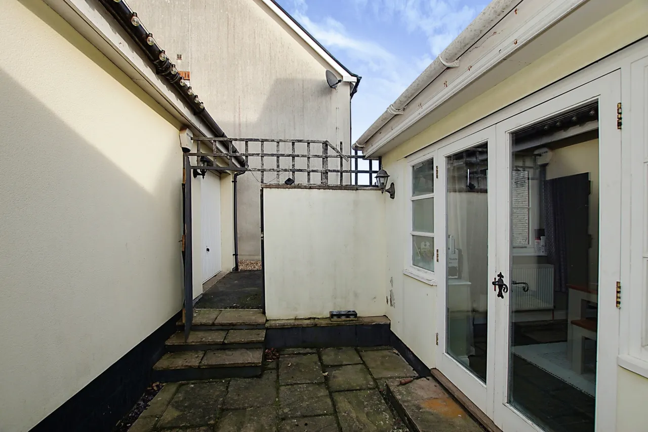 Harry Stoke Road, Stoke Gifford, Bristol, BS34, photo 13