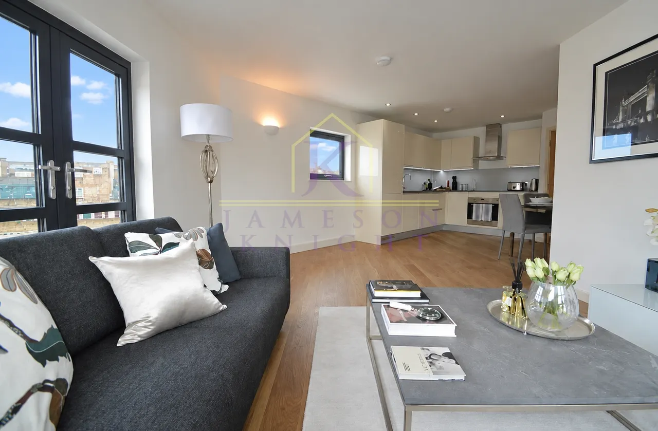North End Road, London, W14, photo 2