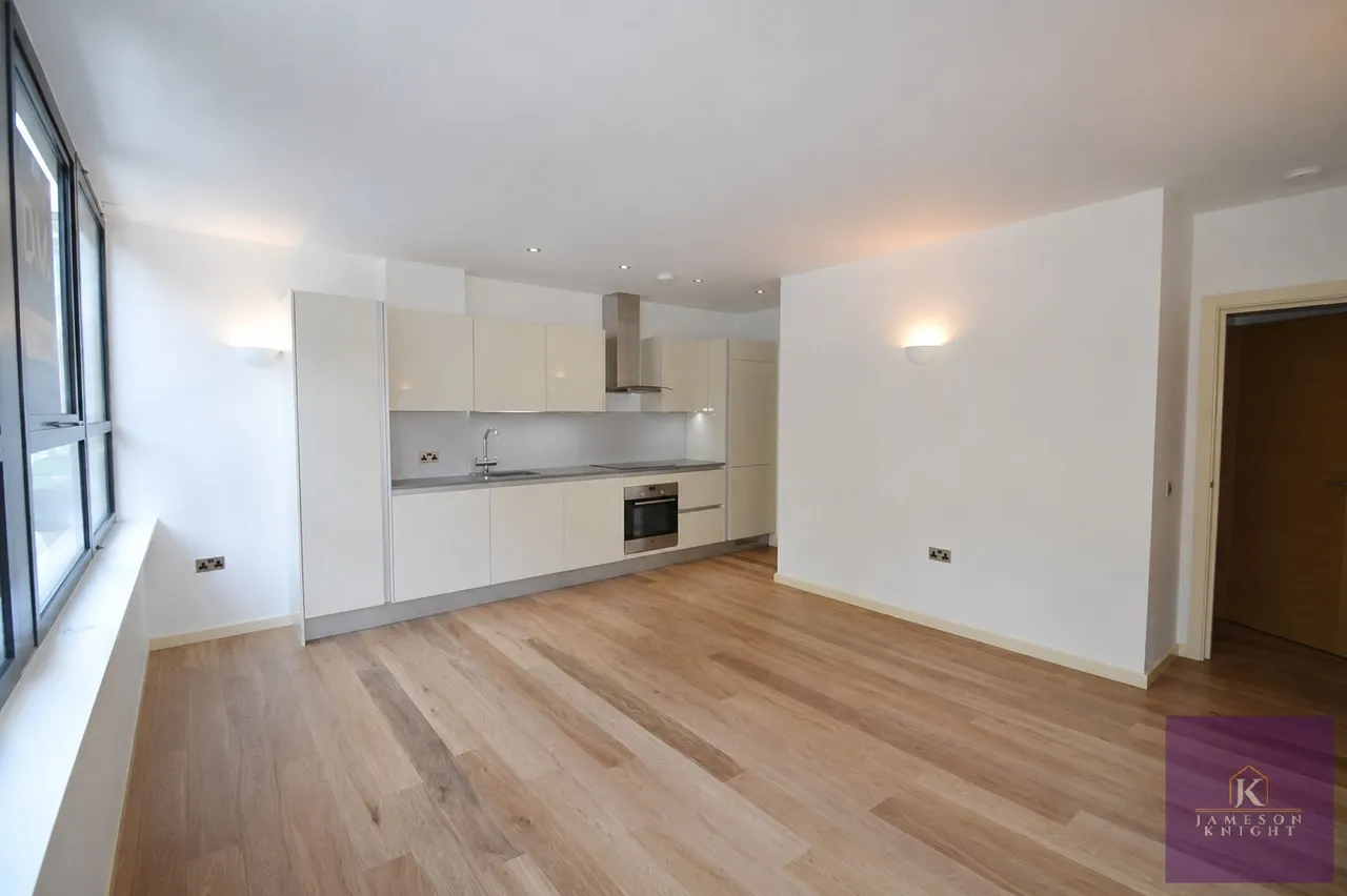 North End Road, London, W14, photo 4