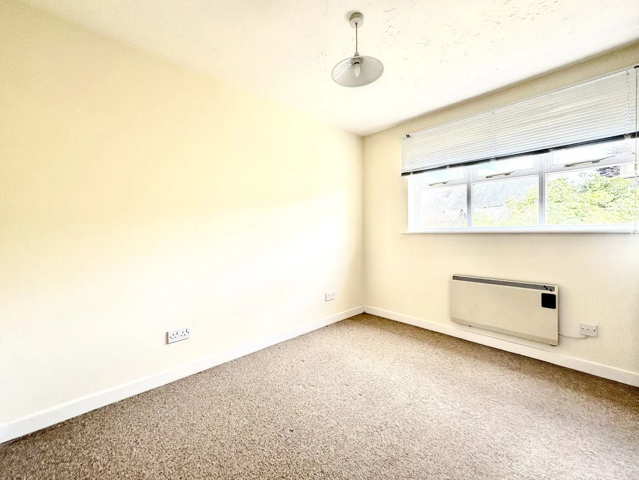 Stapleford Close, Chelmsford, CM2, photo 8