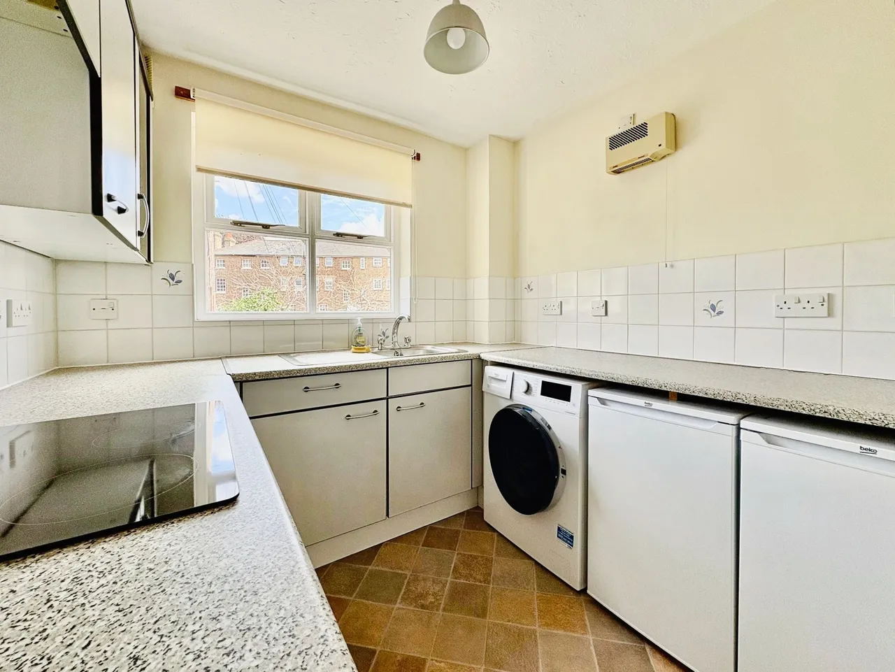 Stapleford Close, Chelmsford, CM2, photo 6