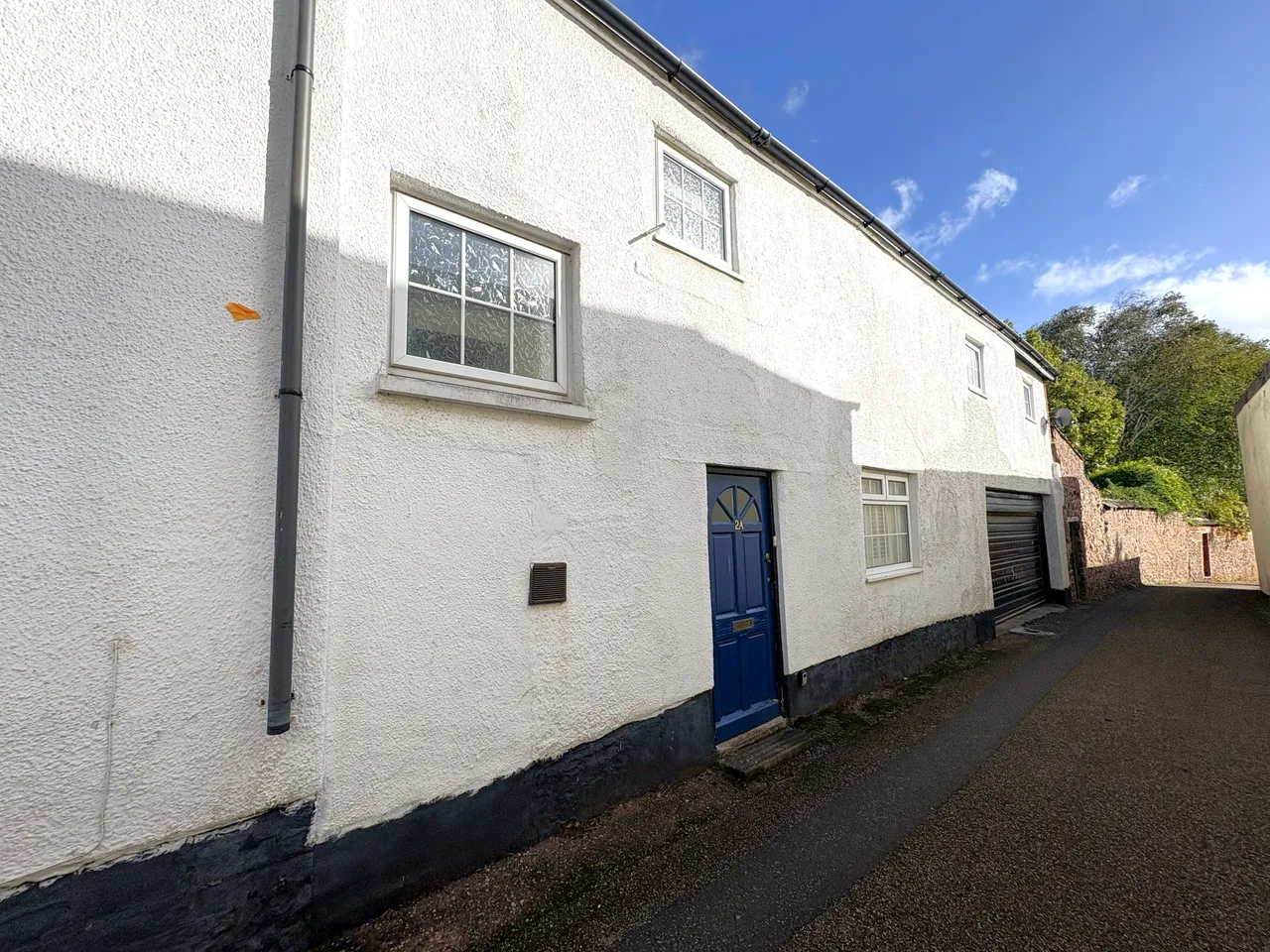 Queens Square, Cullompton, EX15, photo 11