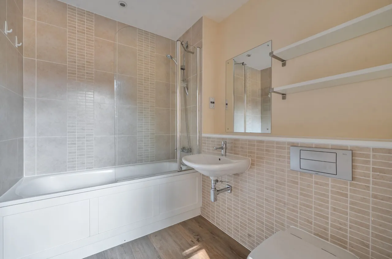Longley Road, Chichester, PO19, photo 7