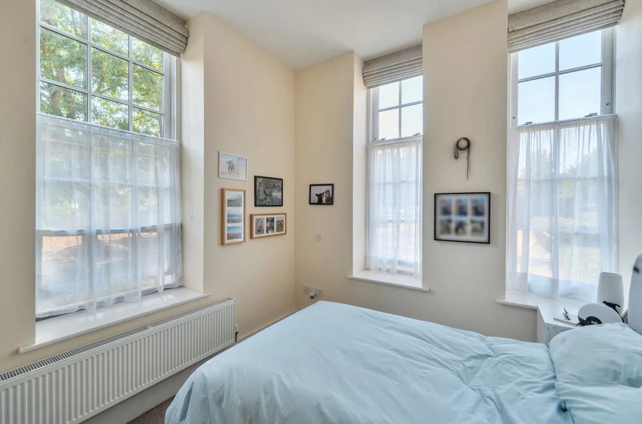 Longley Road, Chichester, PO19, photo 4