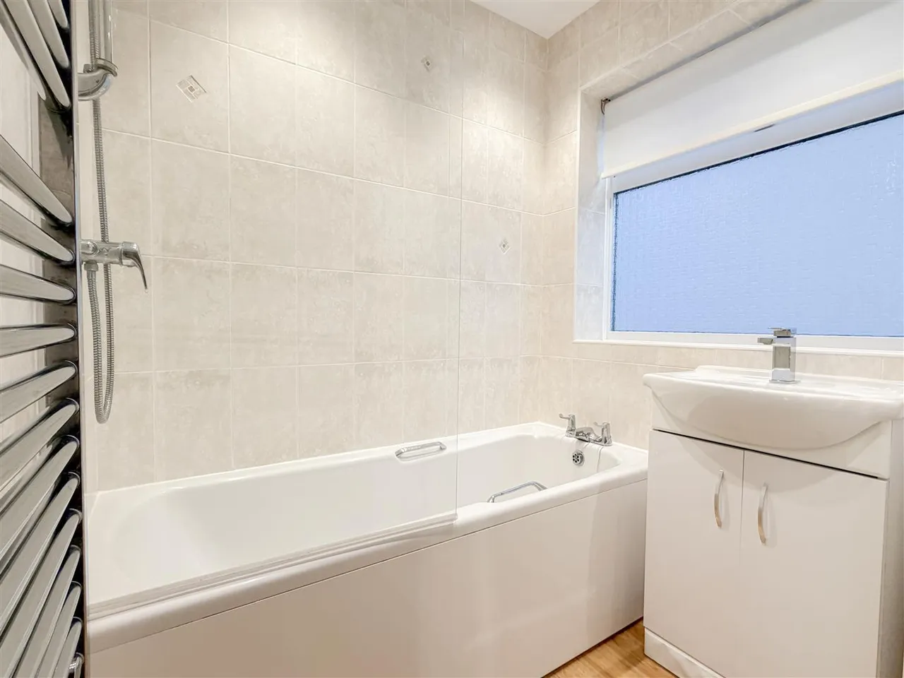 South Cliff, Eastbourne, BN20, photo 13