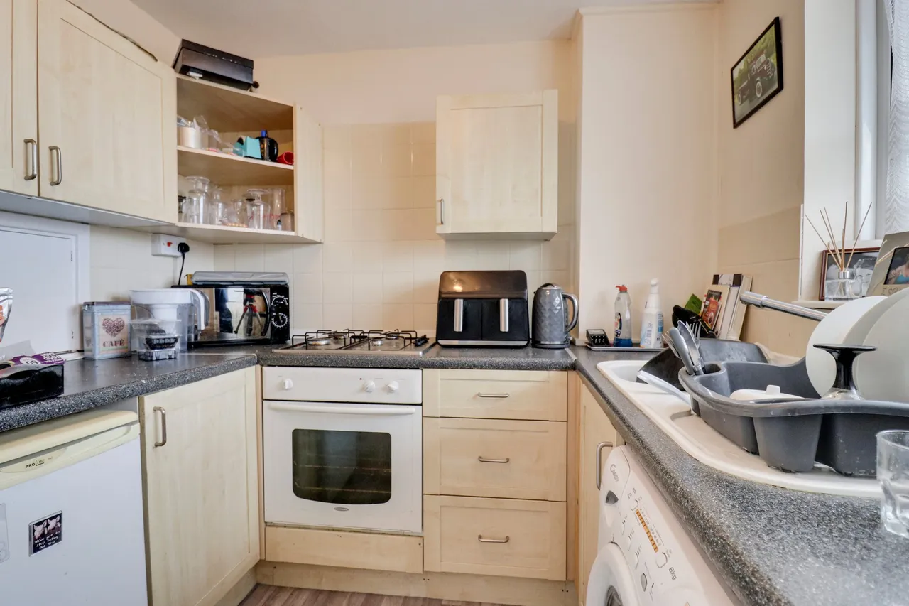 Longbanks, Harlow, CM18, photo 5