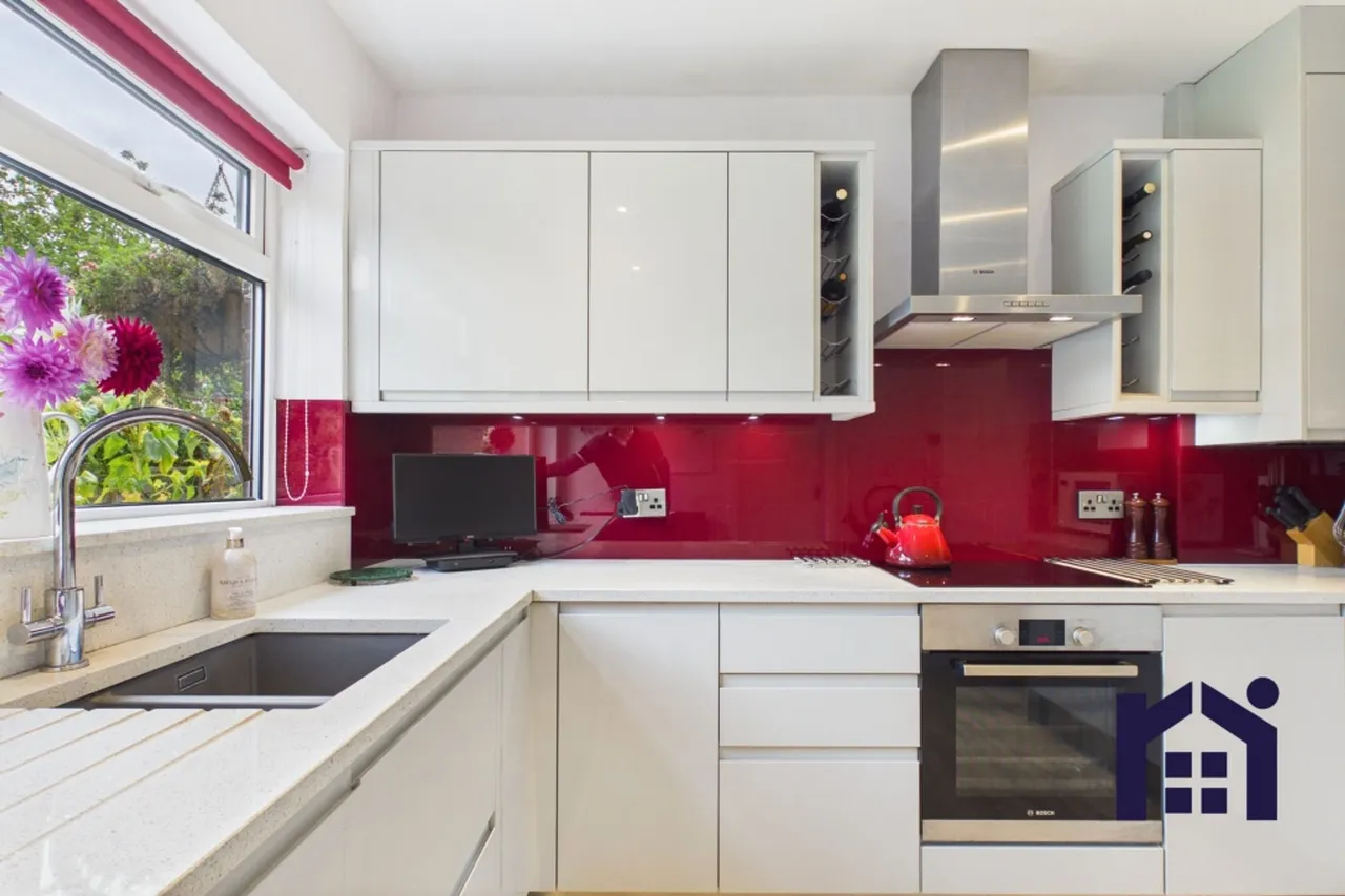 Brookfield, Mawdesley, L40, photo 12