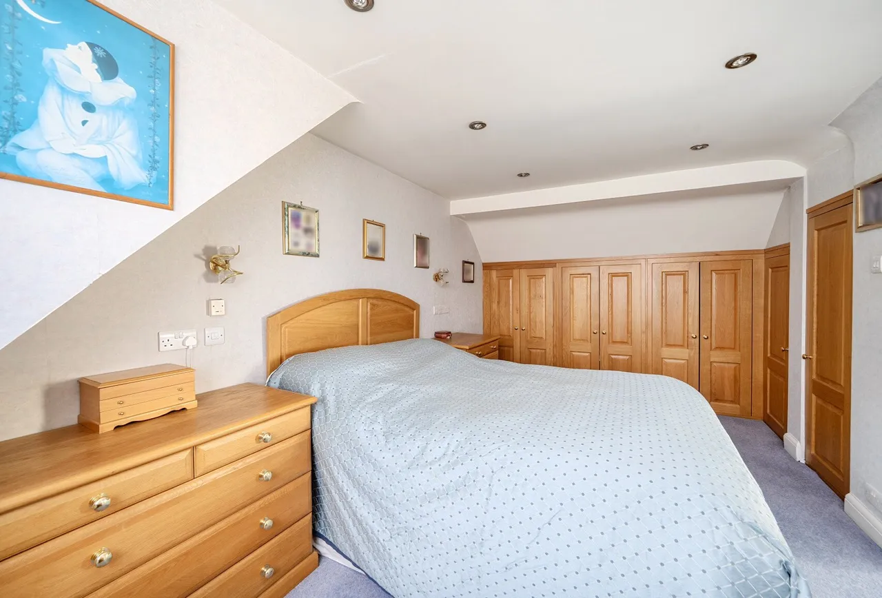 Lavender Avenue, London, NW9 8HE, photo 8