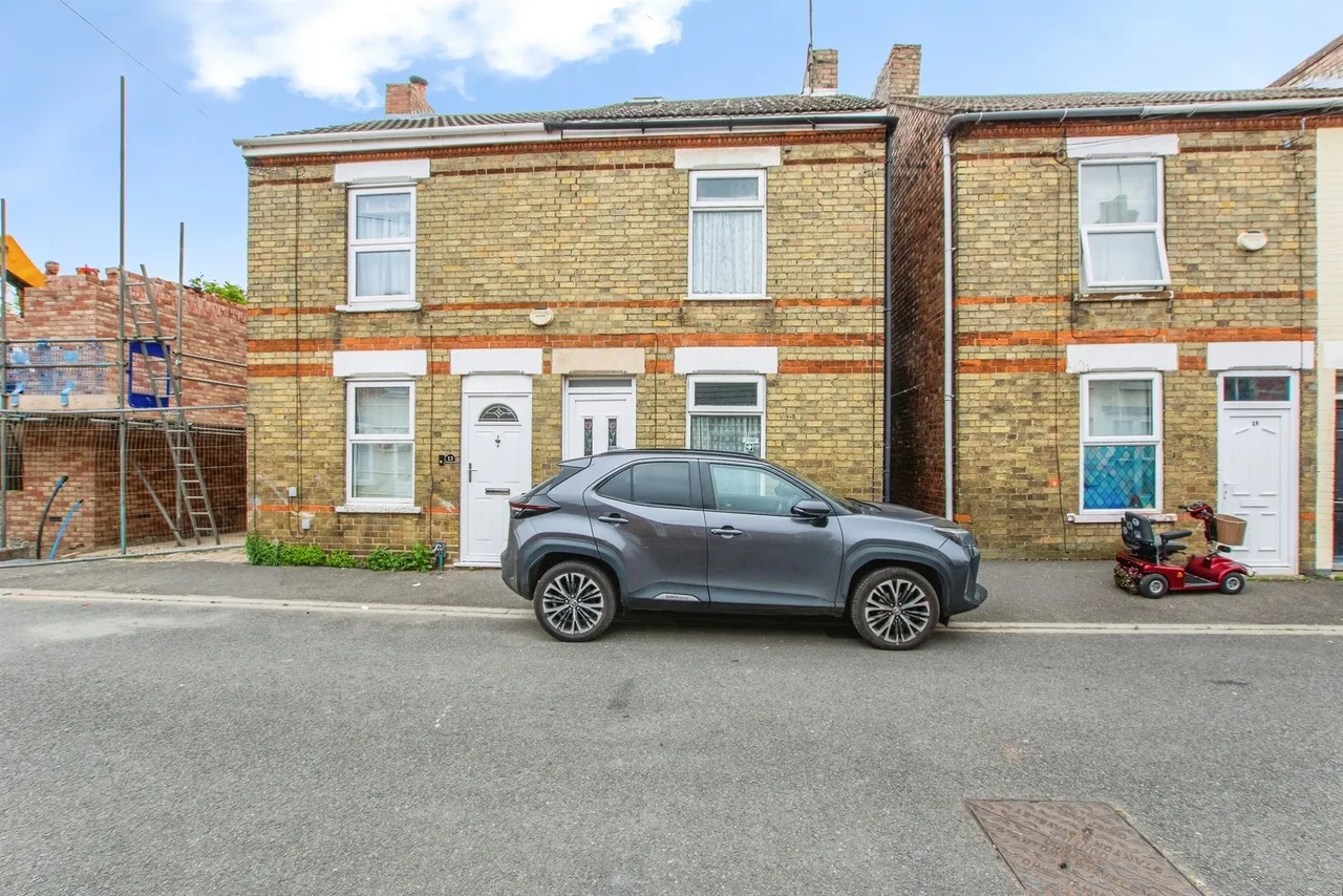 3 bed house for sale — Prince Street, Wisbech