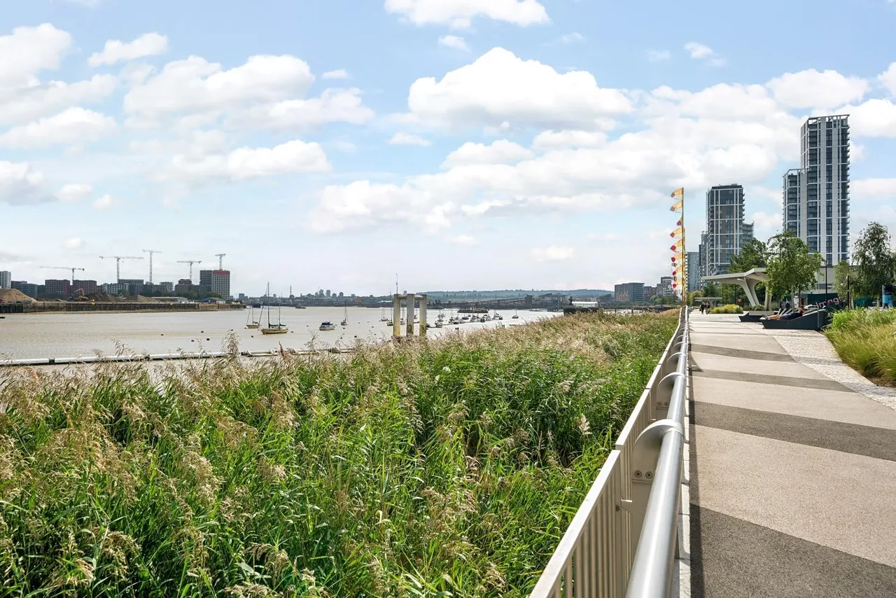 Cutter Lane, SE10, photo 14